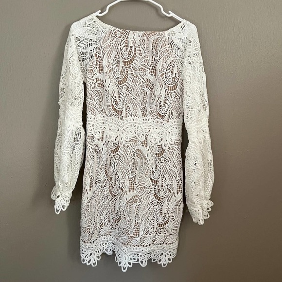 ELLIATT Kate Heavy Lace White Mini Dress in Size Small bride engagement
